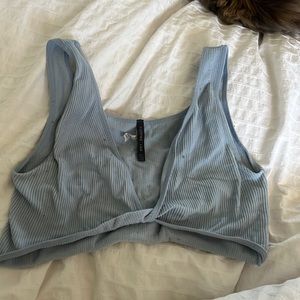 Urban planet twisted seamless crop top size large barely worn
